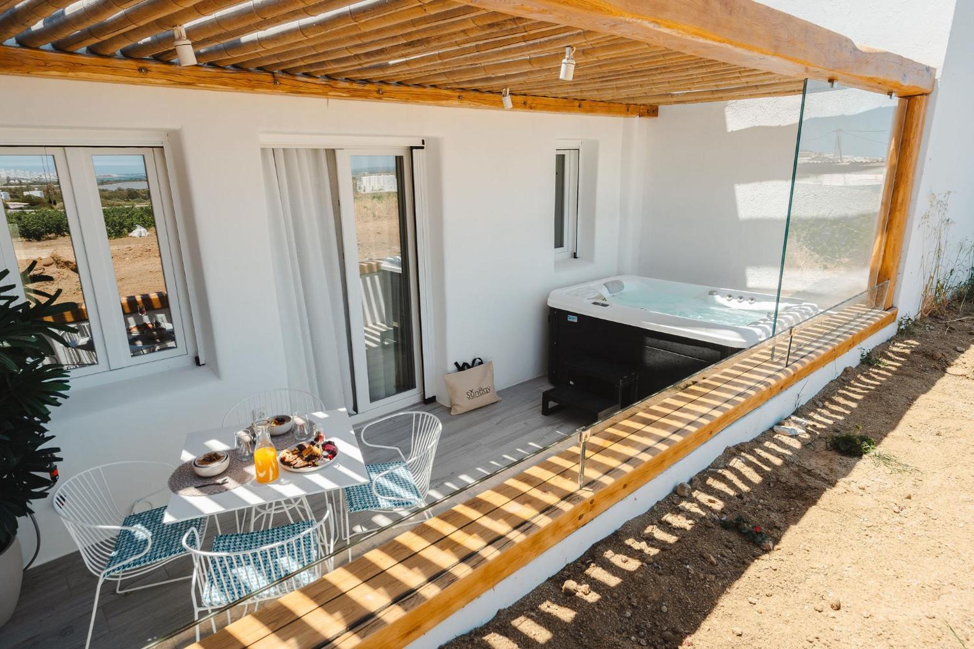 Sunday Luxury Suites Agia Anna  Extérieur photo