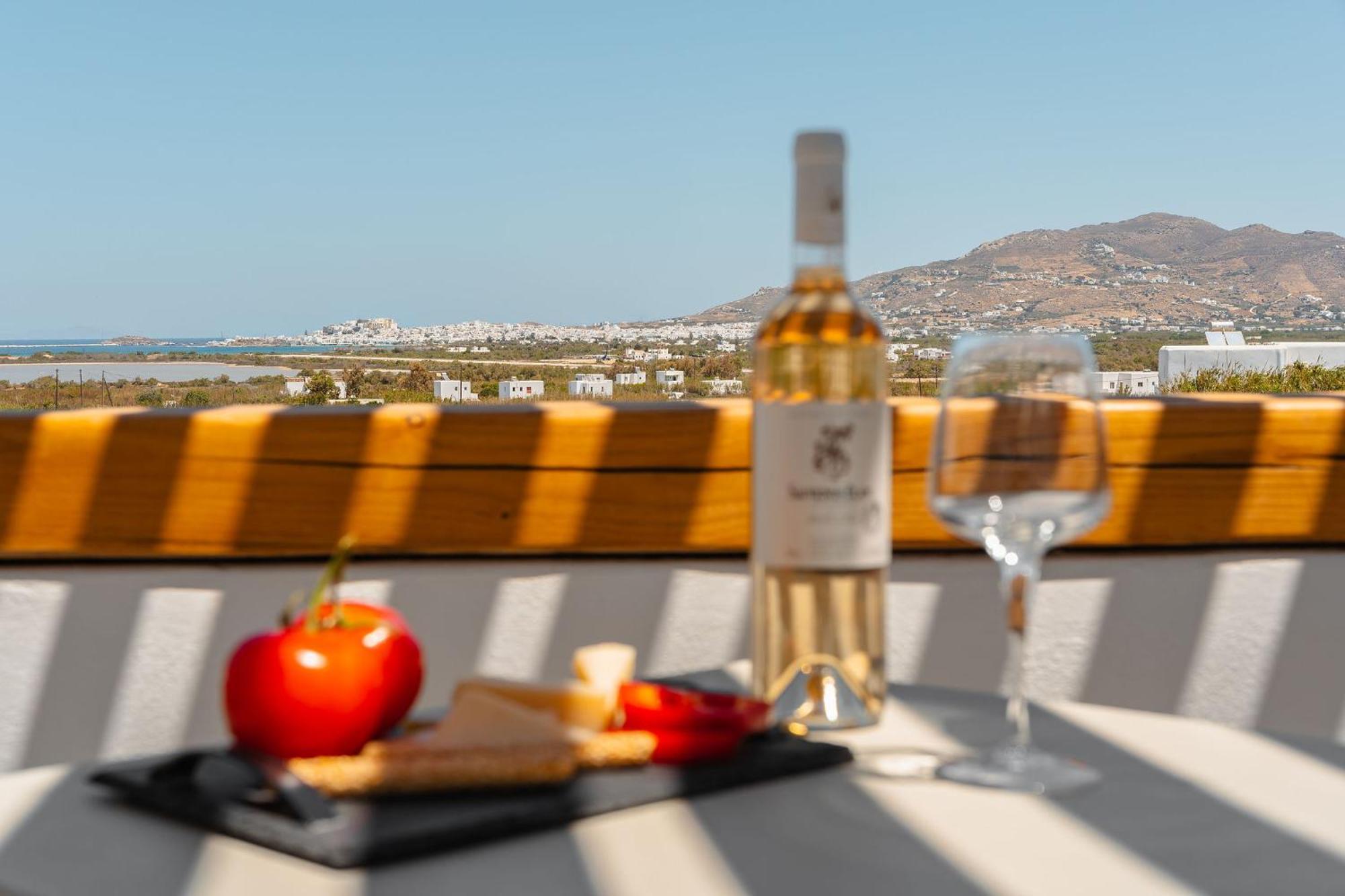 Sunday Luxury Suites Agia Anna  Extérieur photo